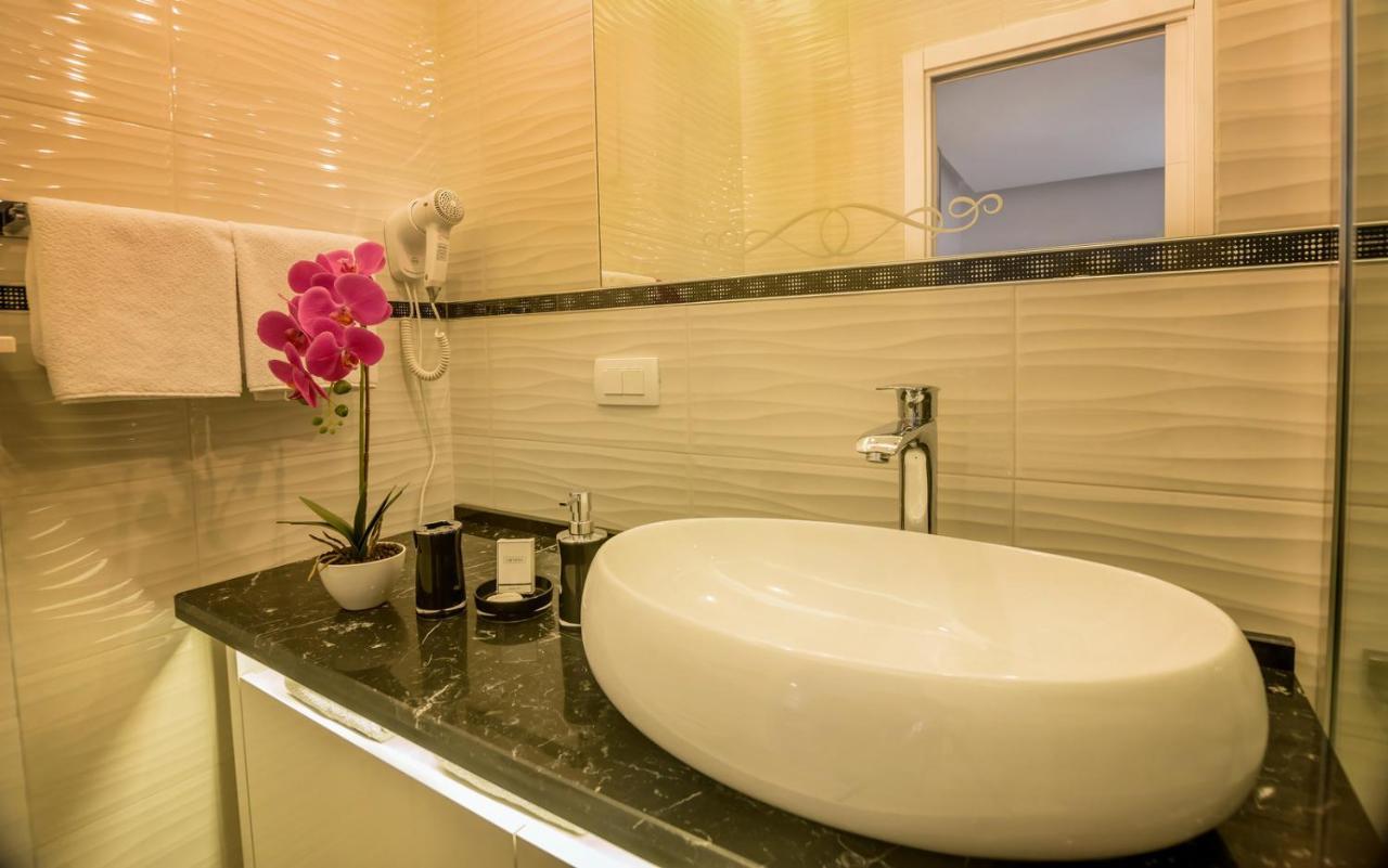 Apartments Vujicic 티바트 외부 사진