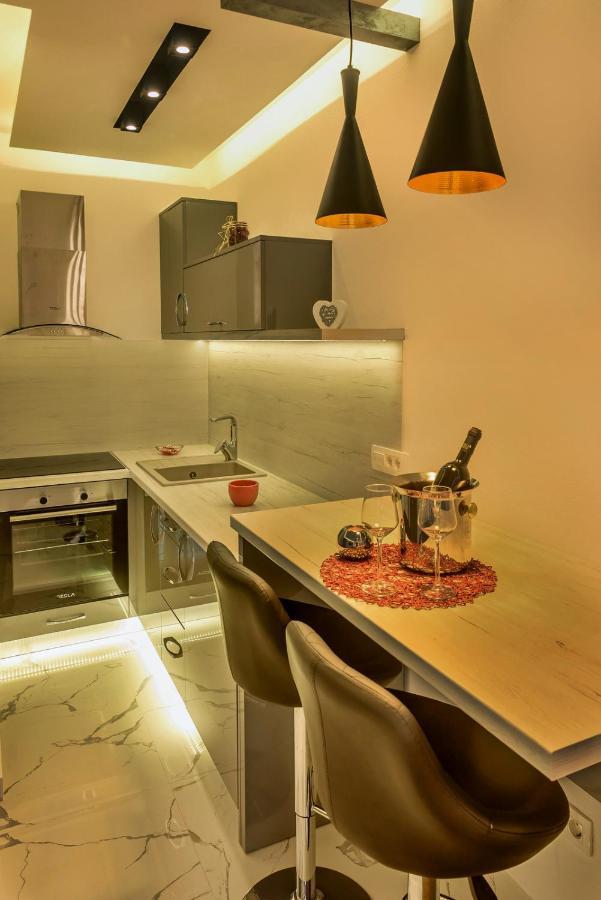 Apartments Vujicic 티바트 외부 사진