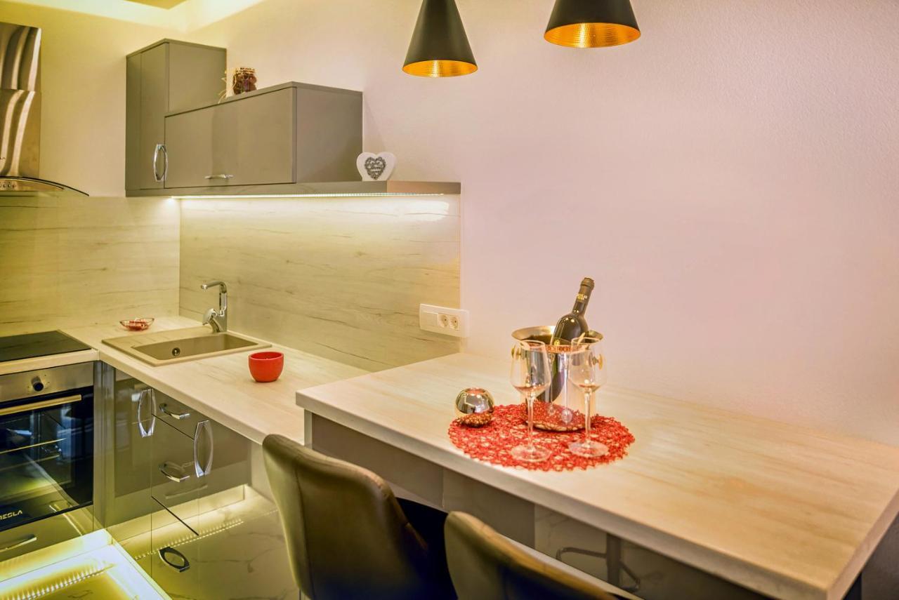Apartments Vujicic 티바트 외부 사진